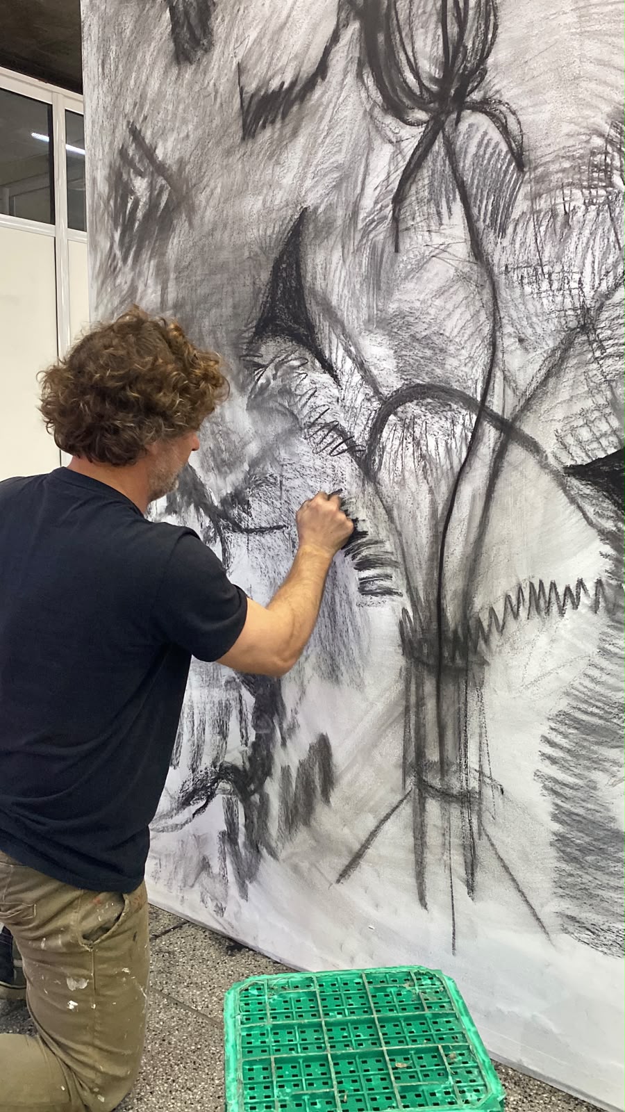 Muro de dibujo ejecutado en vivo — La Plateada 2026